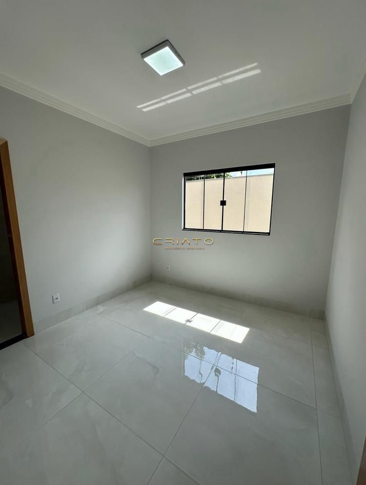 Casa à venda com 3 quartos, 105m² - Foto 4