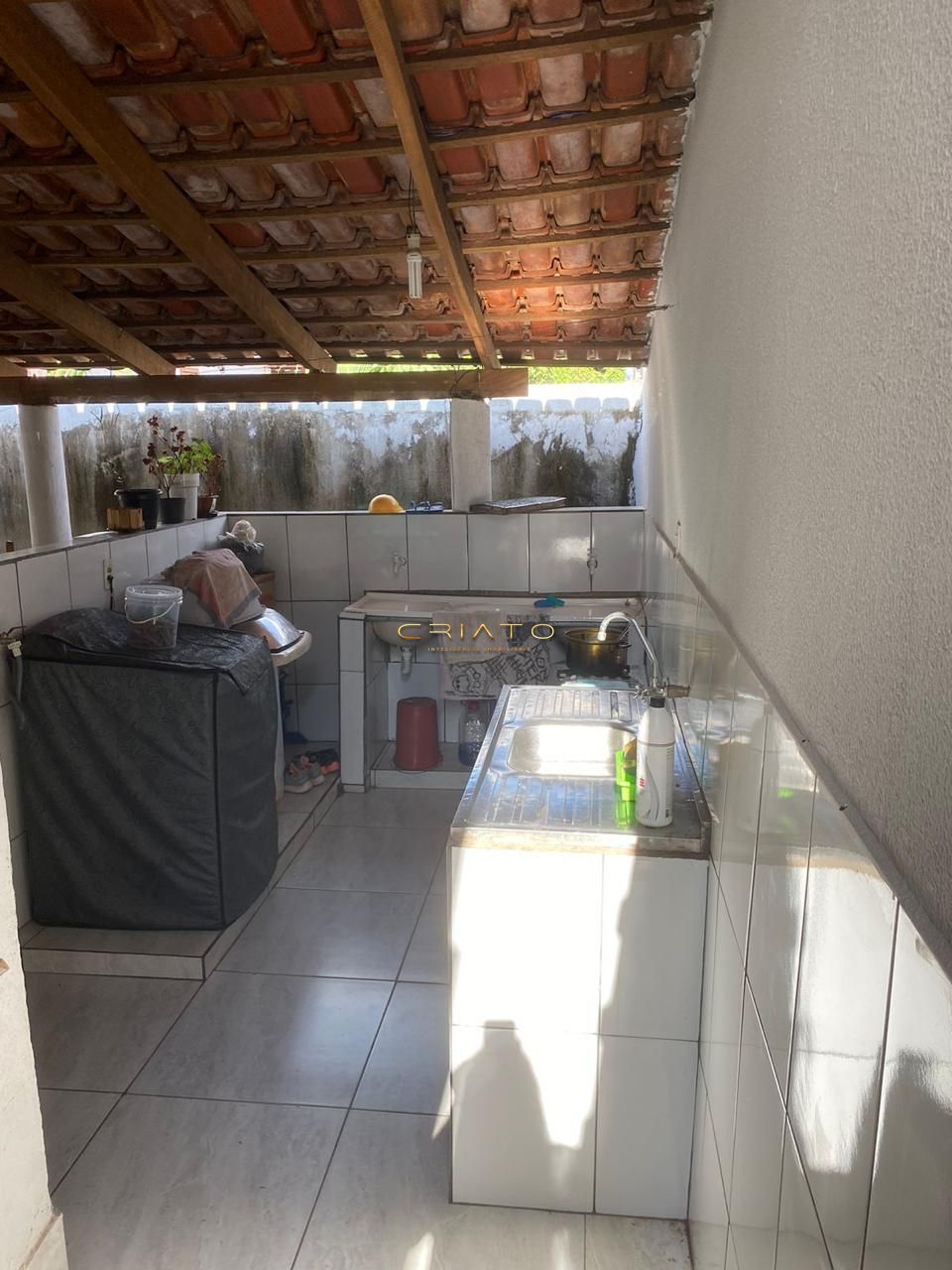 Casa à venda com 2 quartos, 200m² - Foto 6