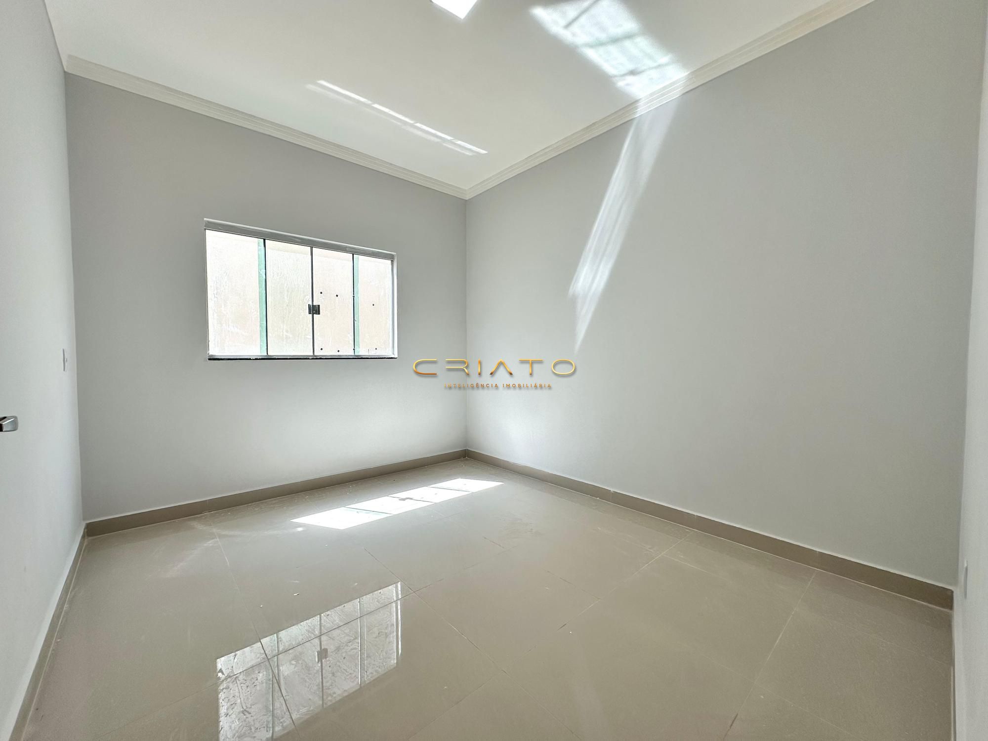 Casa à venda com 3 quartos, 110m² - Foto 4