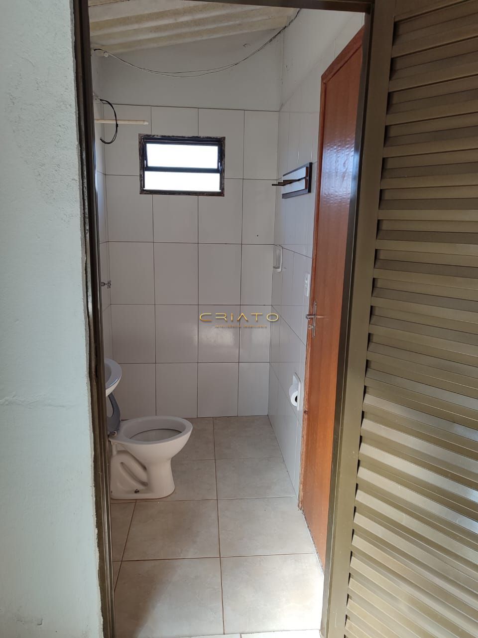 Casa à venda com 5 quartos, 200m² - Foto 10