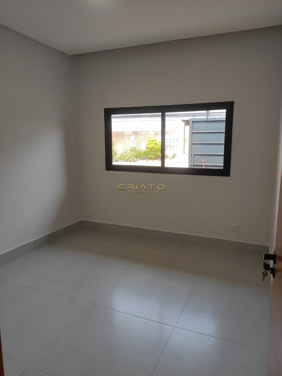 Casa à venda com 2 quartos, 105m² - Foto 11