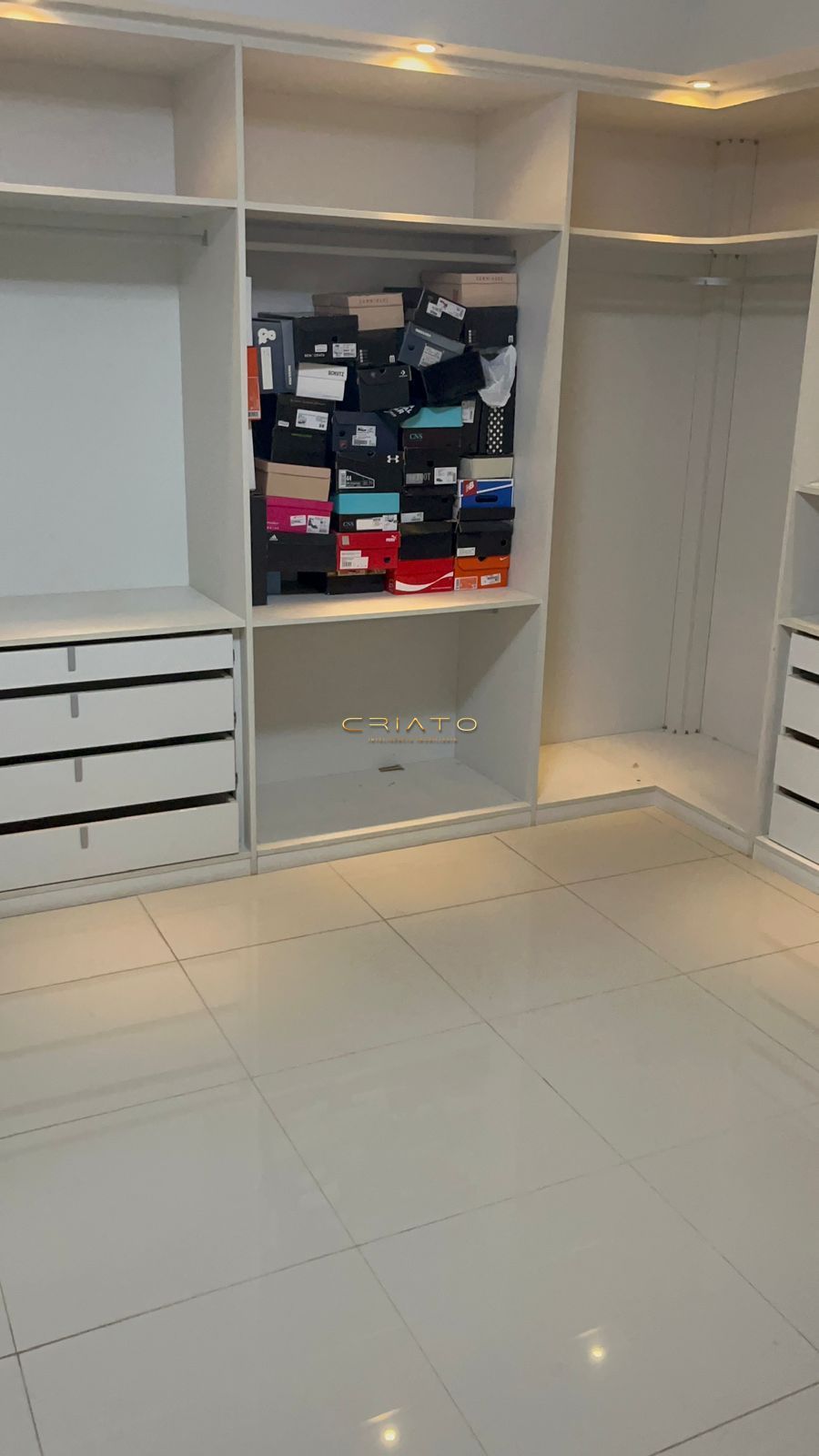 Sobrado à venda com 4 quartos, 264m² - Foto 13