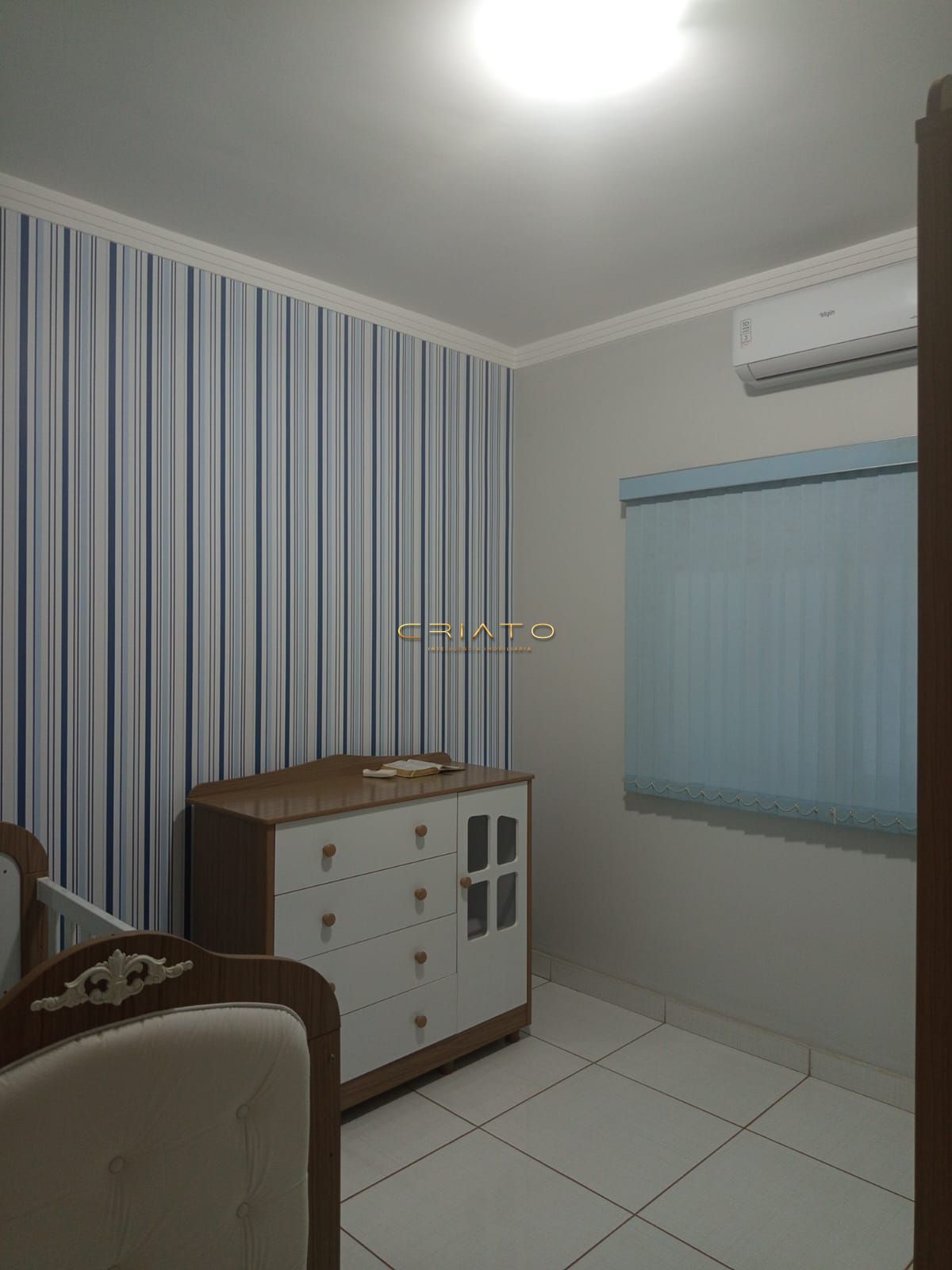 Casa à venda com 3 quartos, 110m² - Foto 4