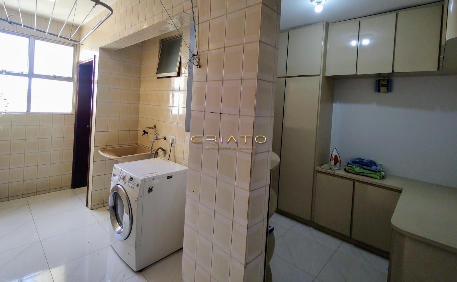Apartamento à venda com 4 quartos, 238m² - Foto 19