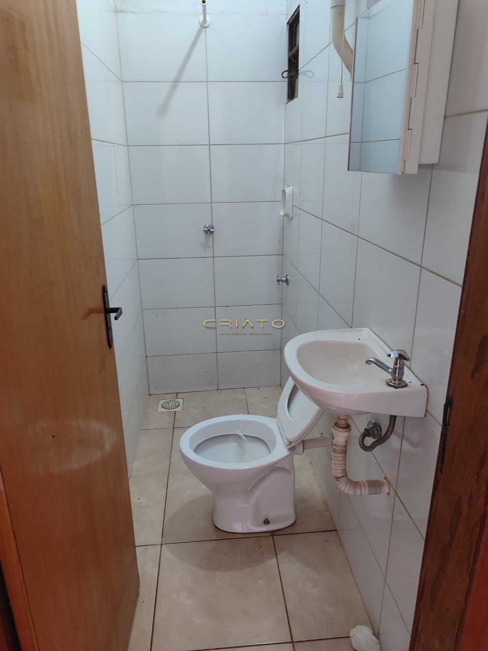 Casa à venda com 5 quartos, 200m² - Foto 11