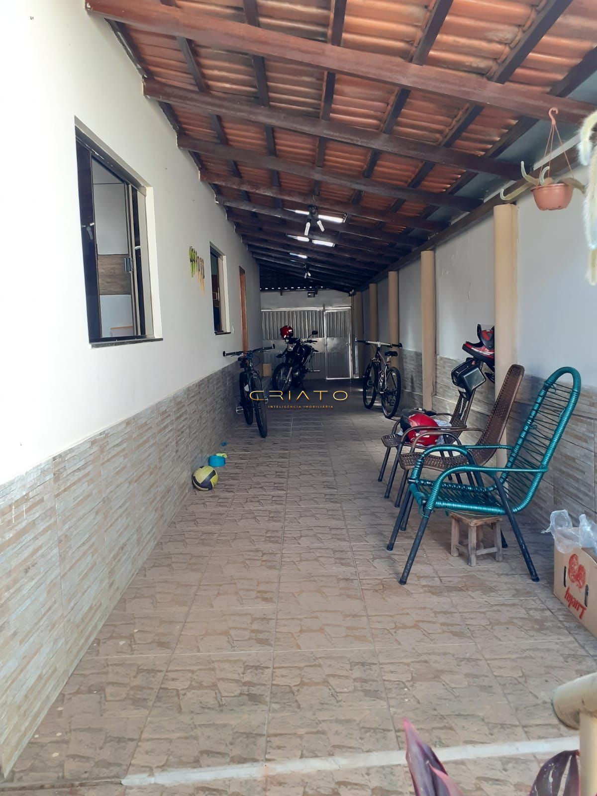 Casa à venda com 3 quartos, 200m² - Foto 4