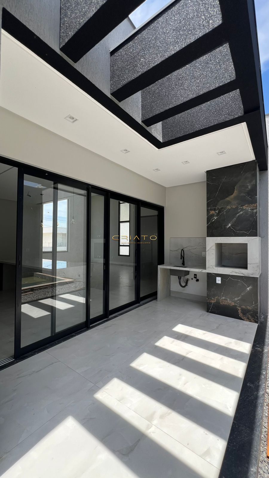 Casa à venda com 3 quartos, 380m² - Foto 19