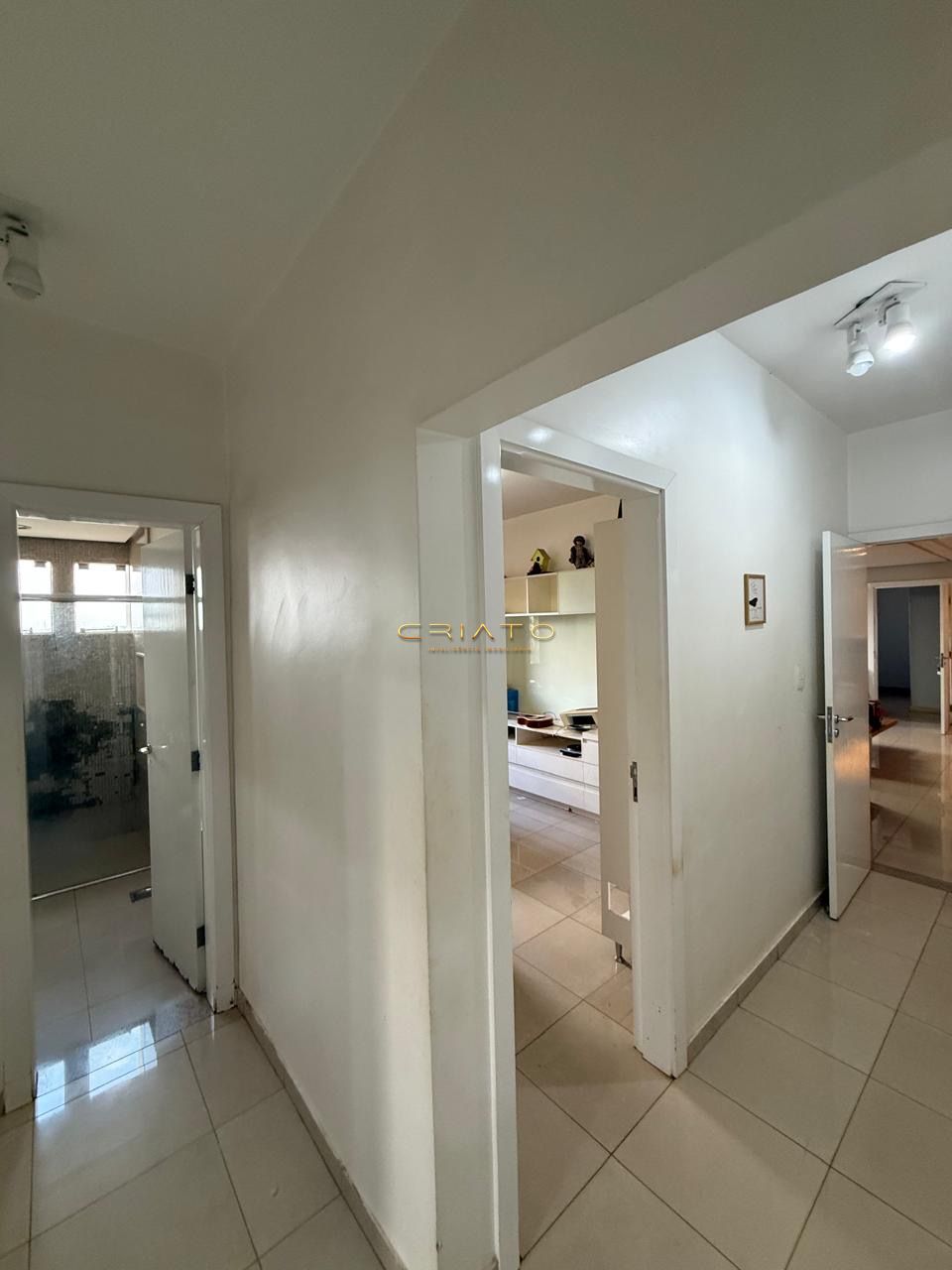 Apartamento 4 dormitórios à venda cidade jardim anápolis/go