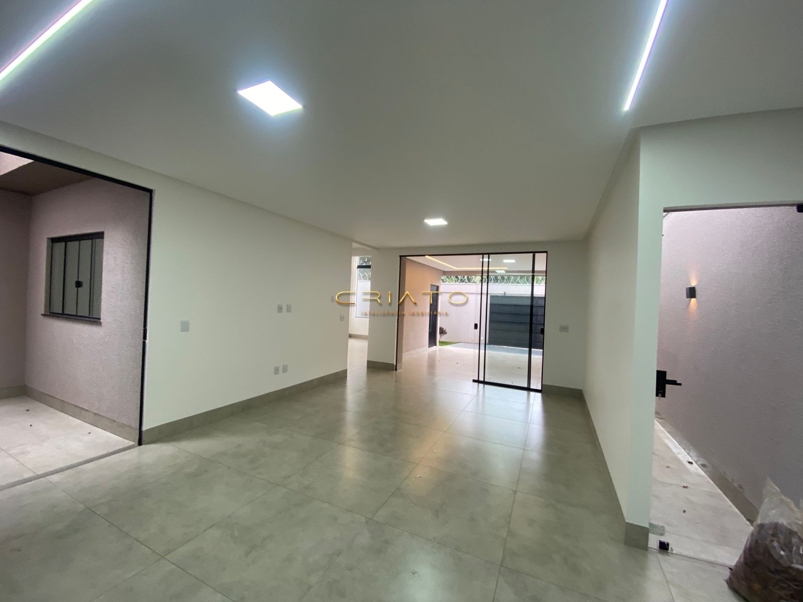 Casa à venda com 2 quartos, 135m² - Foto 12