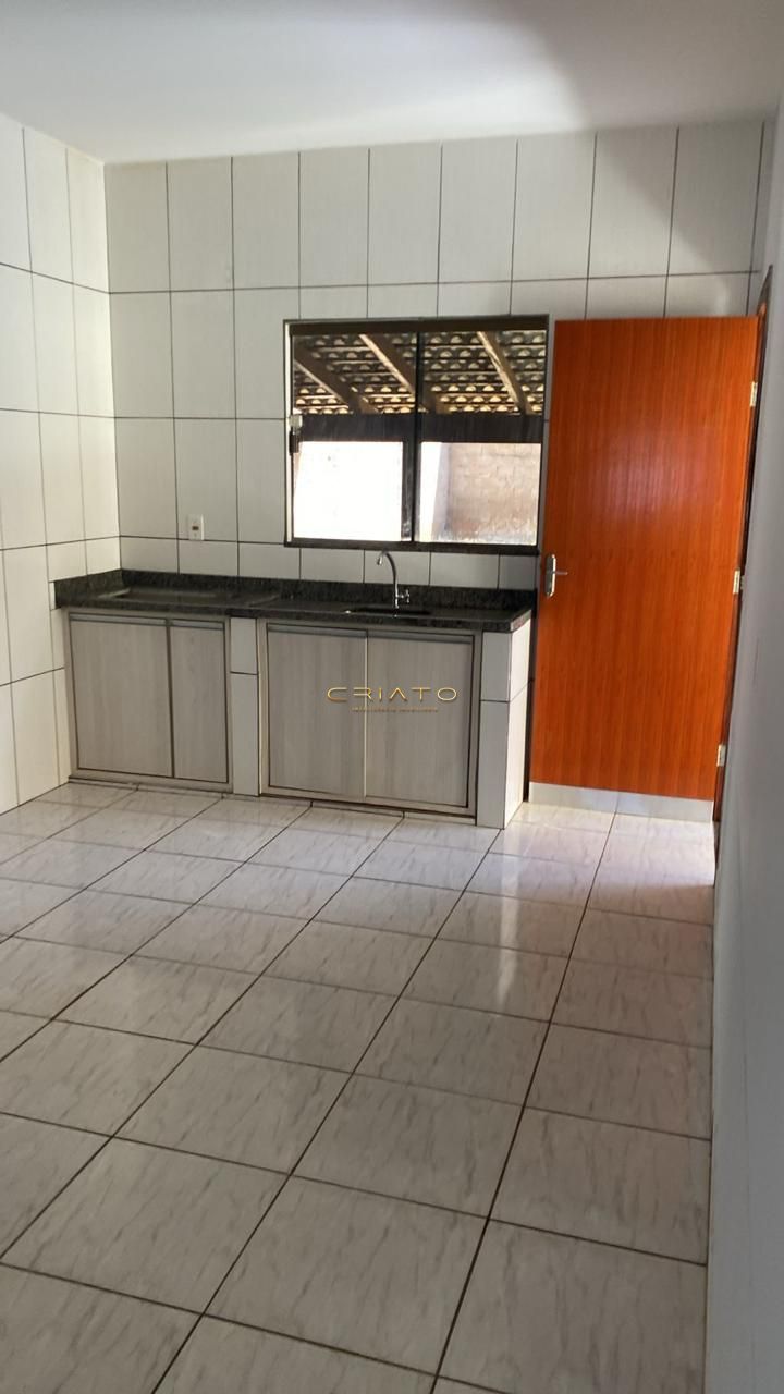 Casa à venda com 3 quartos, 110m² - Foto 5