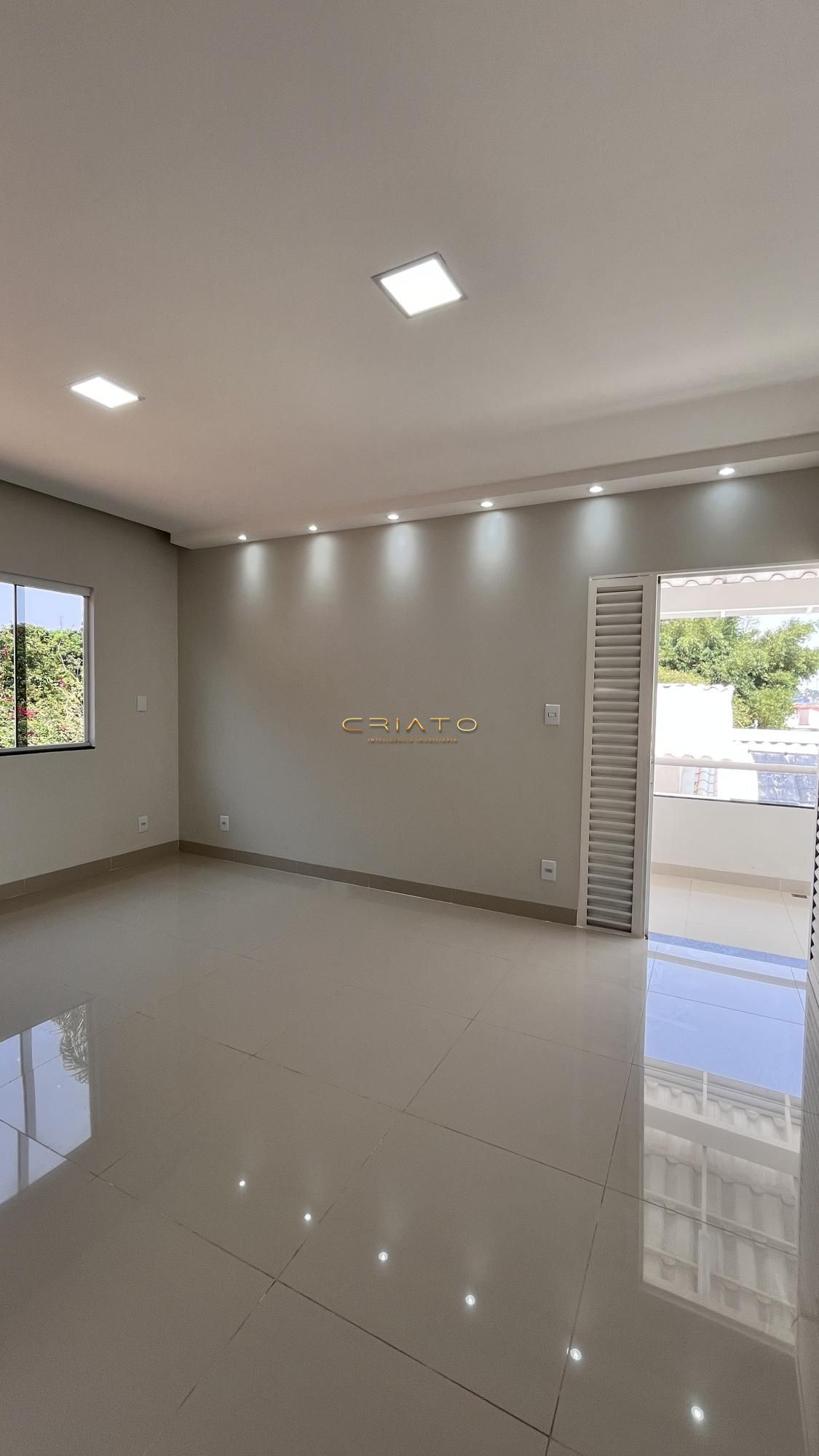 Sobrado à venda com 4 quartos, 344m² - Foto 57