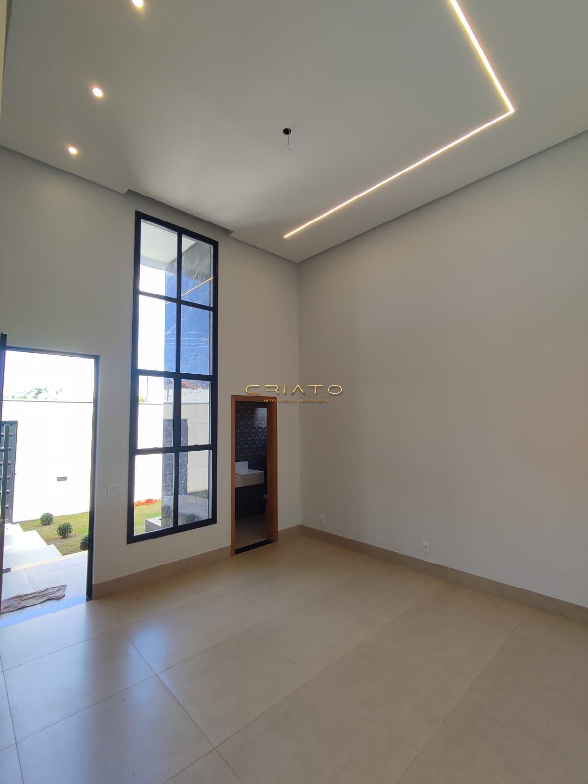 Casa à venda com 3 quartos, 230m² - Foto 3