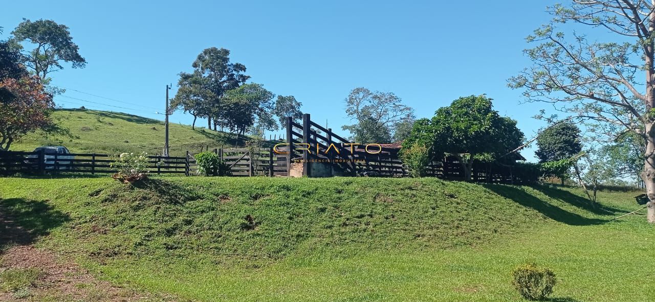 Fazenda/sítio/chácara/haras à venda  no Zona Rural - Anápolis, GO. Imóveis