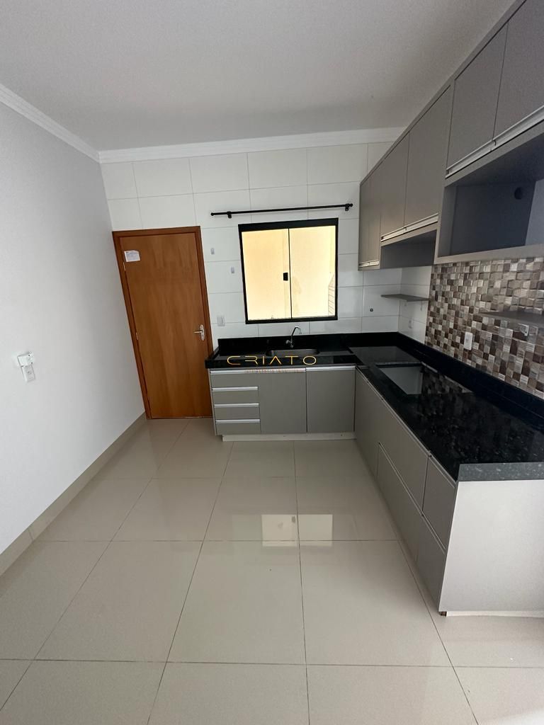 Casa à venda com 3 quartos, 105m² - Foto 5