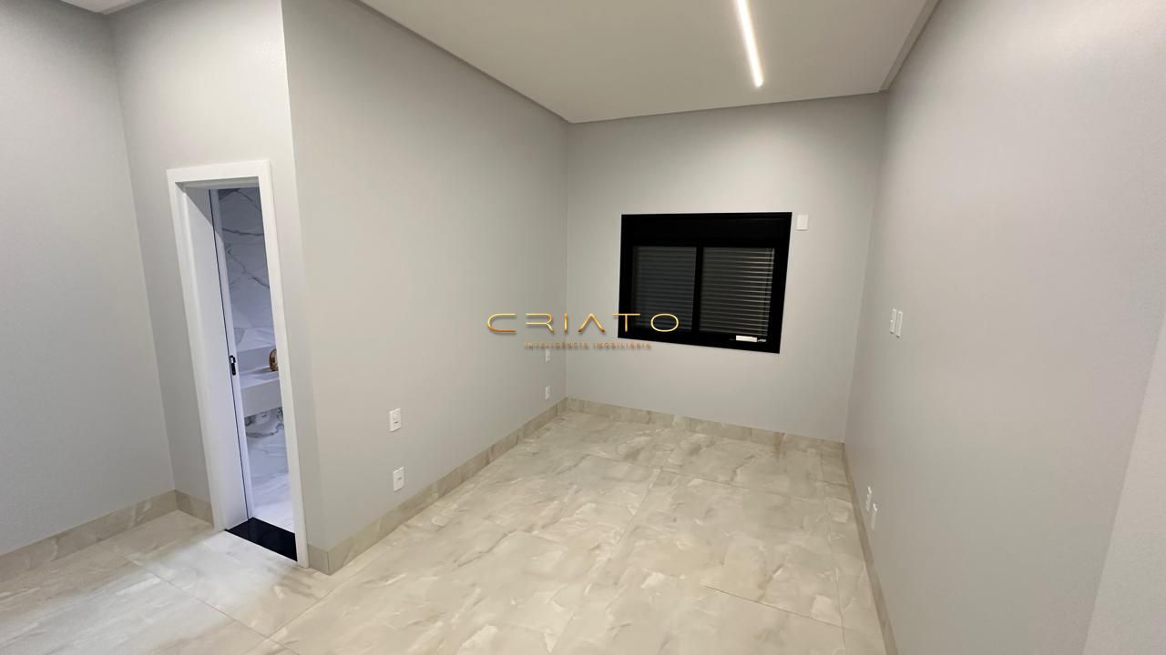 Casa de Condomínio à venda com 4 quartos, 250m² - Foto 11