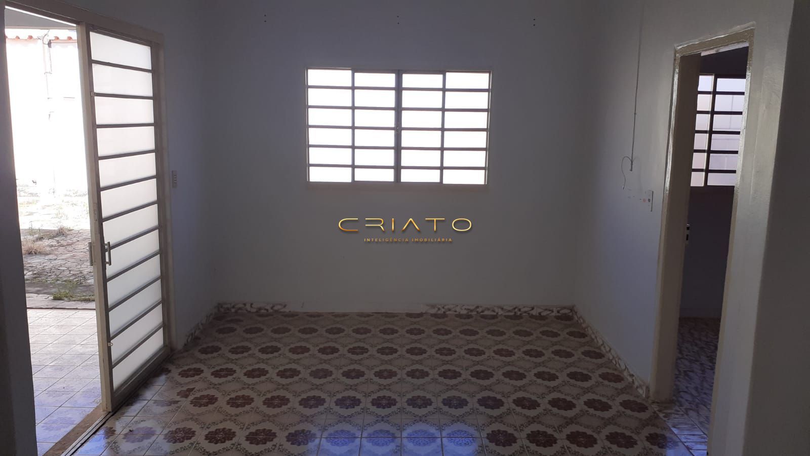 Casa à venda com 3 quartos, 100m² - Foto 5