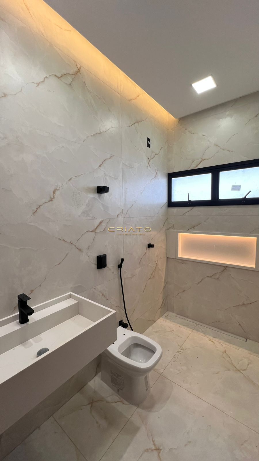 Casa à venda com 3 quartos, 380m² - Foto 20