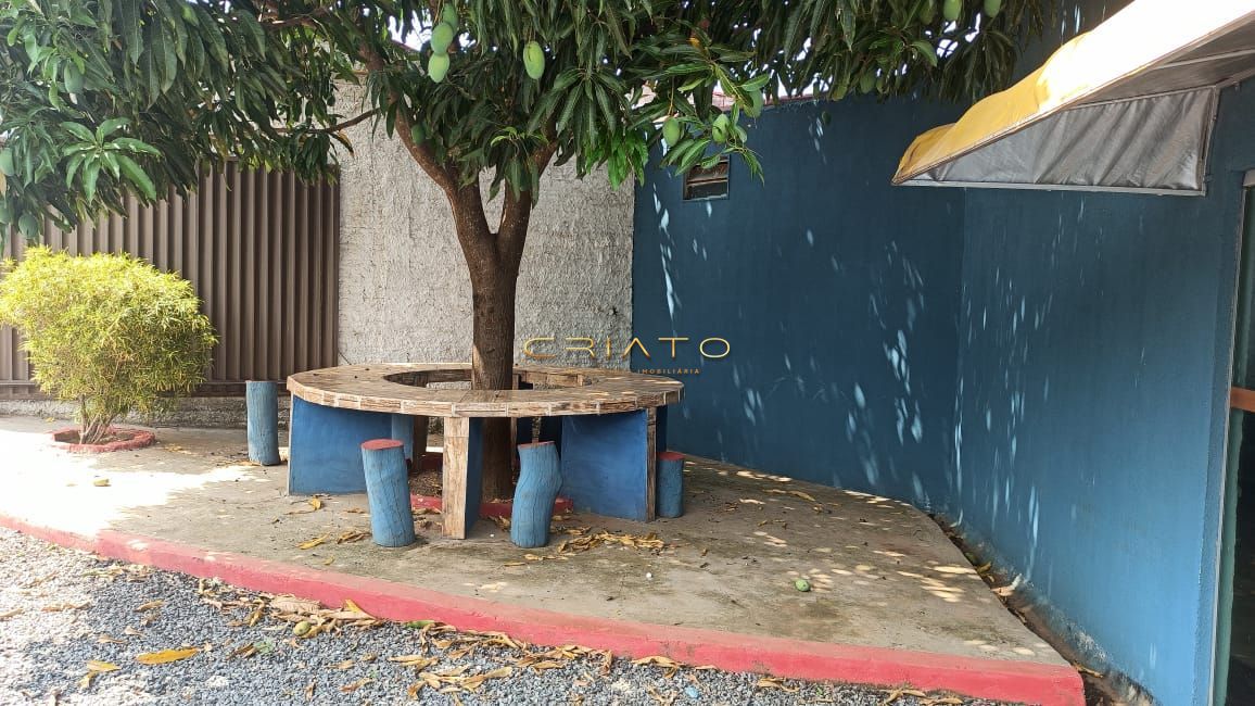 Chácara à venda com 3 quartos, 1600m² - Foto 3
