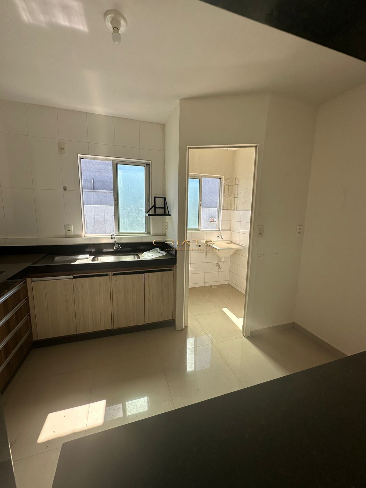 Apartamento à venda com 2 quartos, 54m² - Foto 2