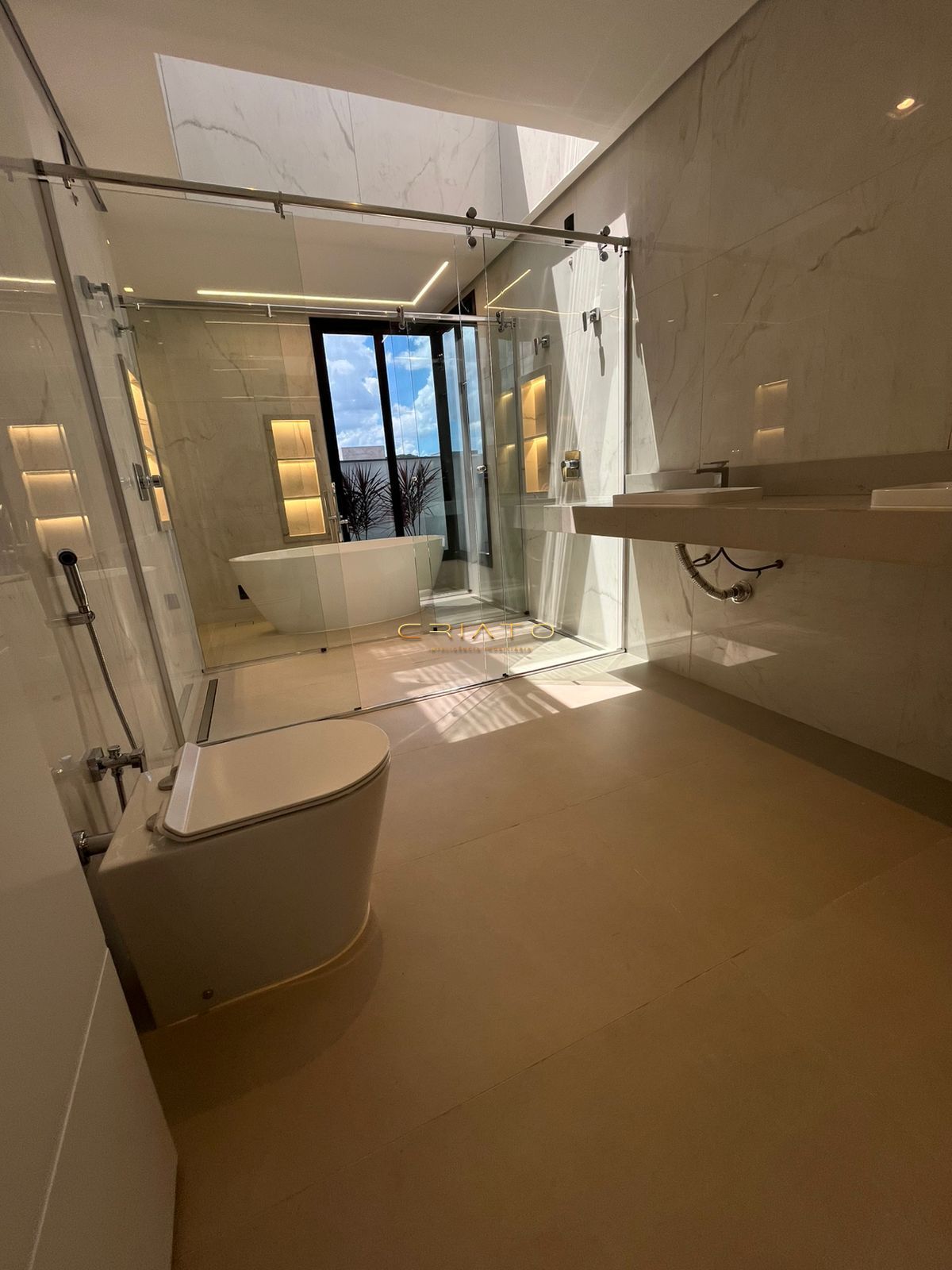 Casa de Condomínio à venda e aluguel com 4 quartos, 320m² - Foto 16