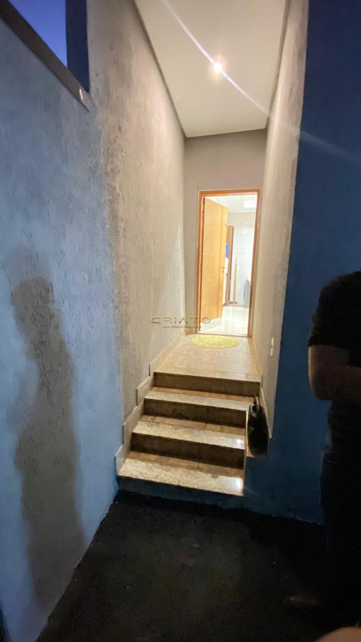 Casa à venda com 3 quartos, 150m² - Foto 8