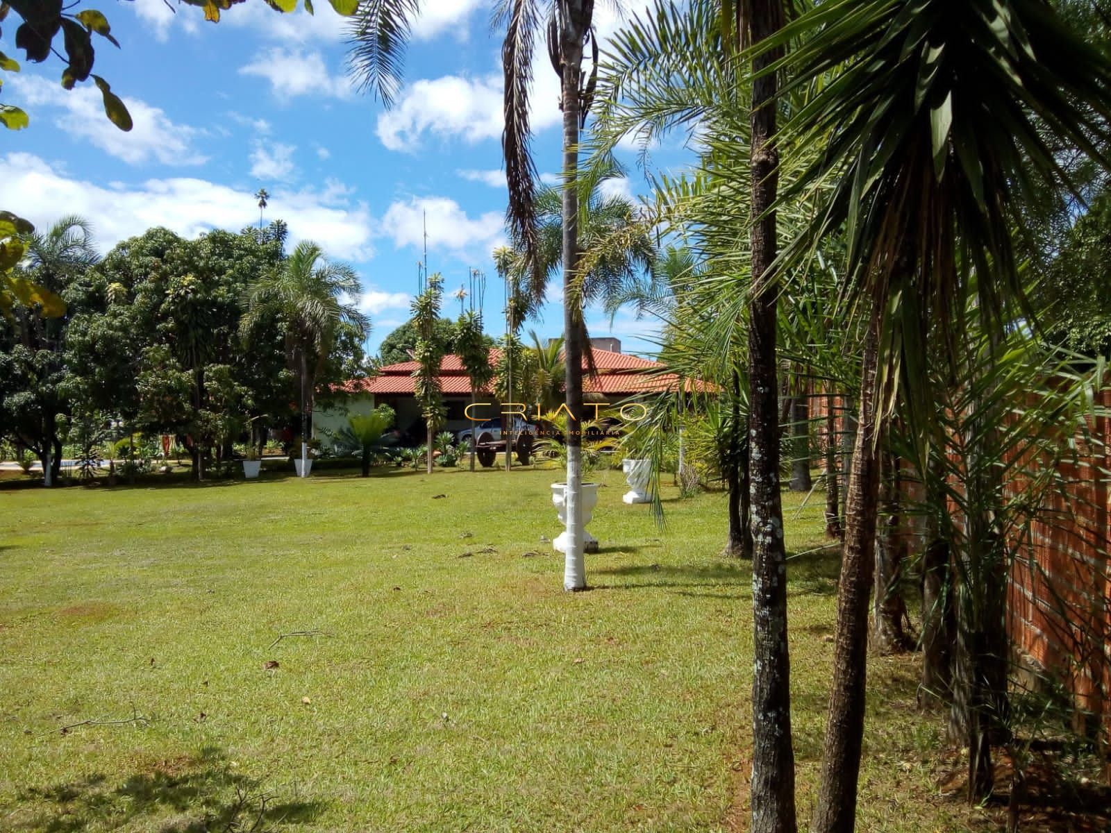 Chácara à venda com 4 quartos, 260m² - Foto 18