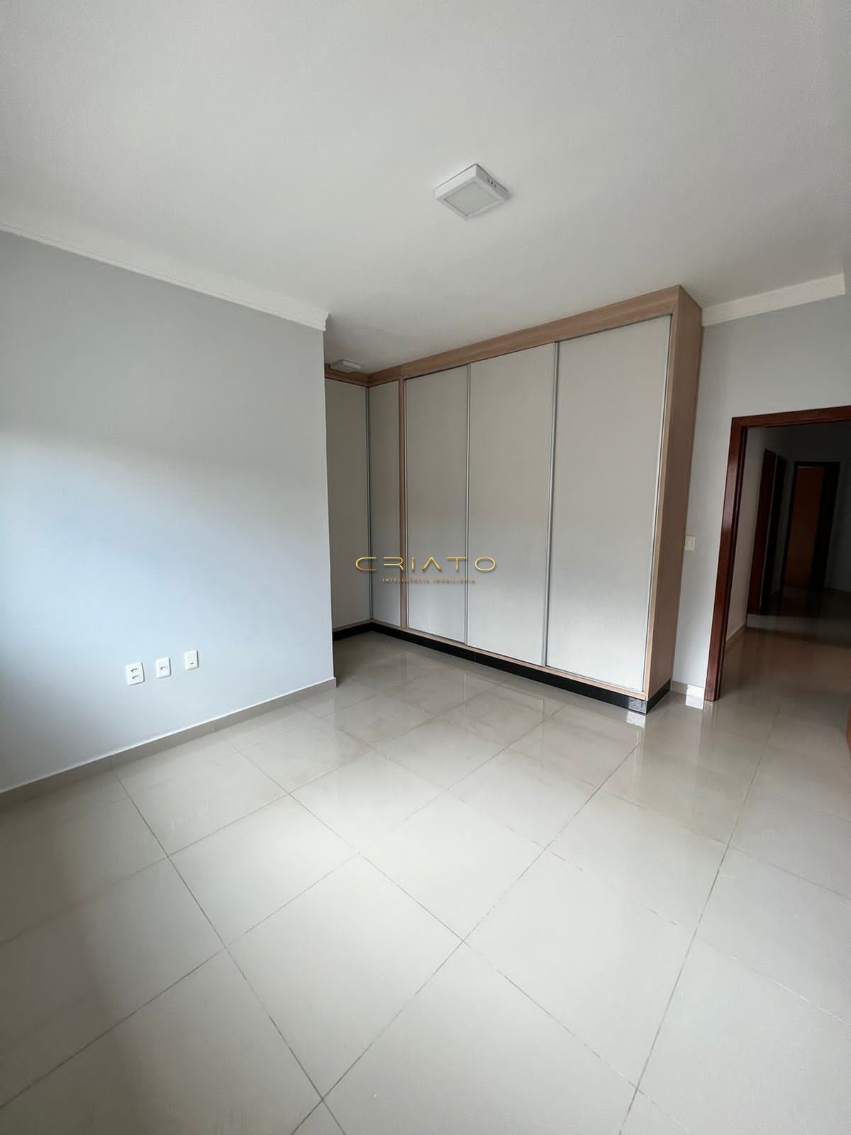 Casa à venda com 4 quartos, 264m² - Foto 10