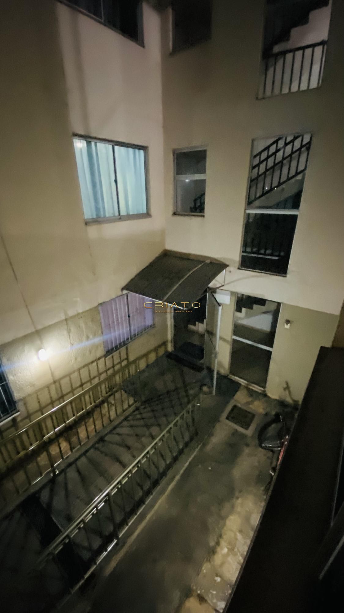 Apartamento à venda com 2 quartos, 62m² - Foto 16