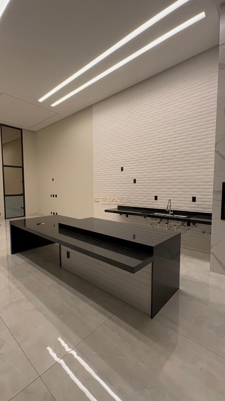 Casa, 3 quartos, 184 m² - Foto 8