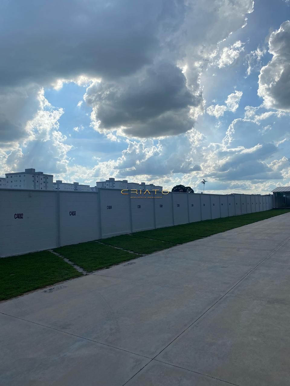 Apartamento à venda com 2 quartos, 55m² - Foto 2