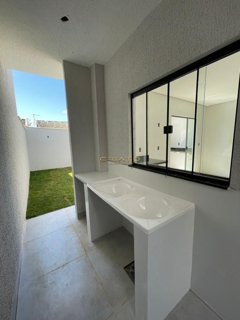 Casa térrea com 3/4 sendo 1 suíte no jardim tropical, aparec