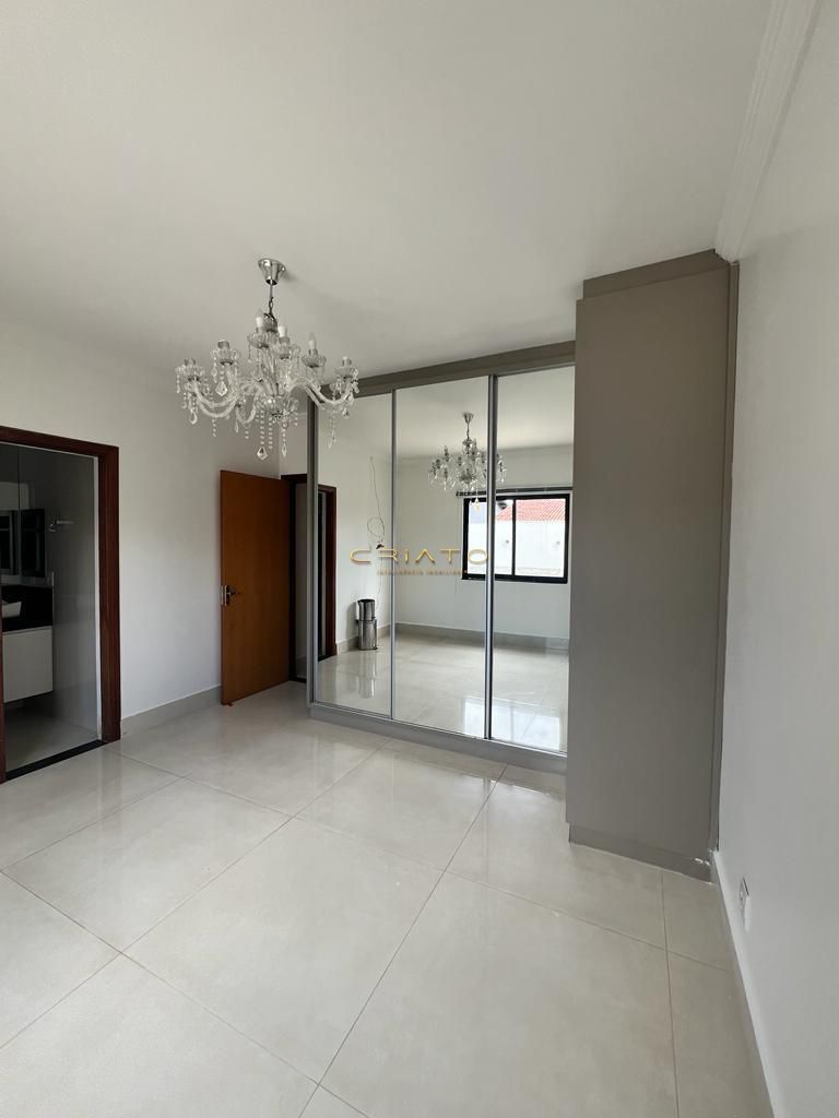 Casa à venda com 3 quartos, 260m² - Foto 20