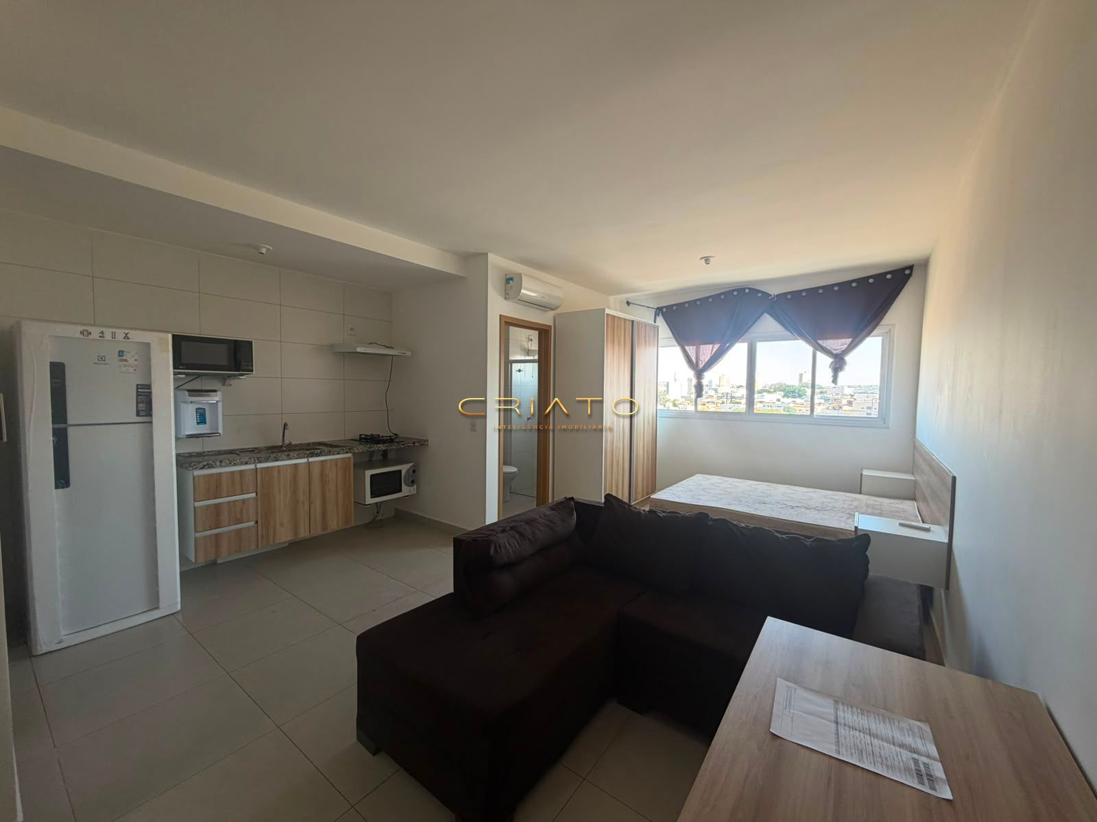 Kitnet mobiliado para aluguel, por R$ 1.250,00 - Residencial Zurique