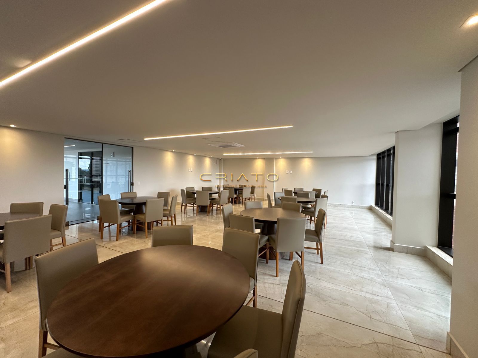 Apartamento à venda com 3 quartos, 230m² - Foto 20