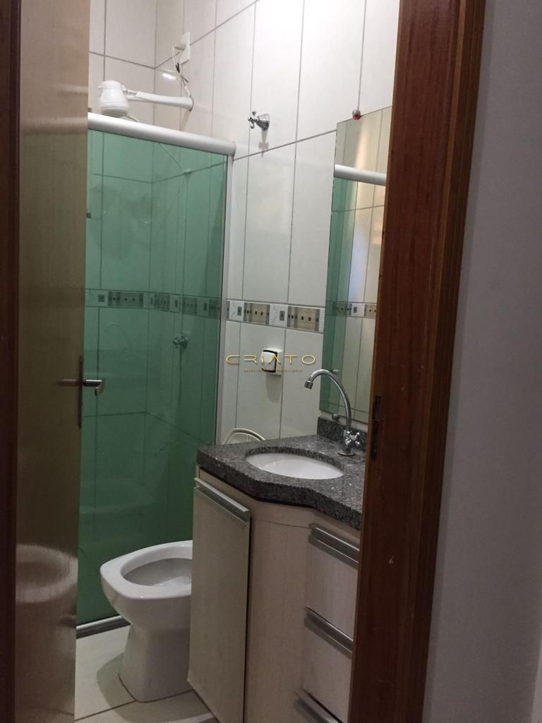 Casa à venda com 2 quartos, 200m² - Foto 10