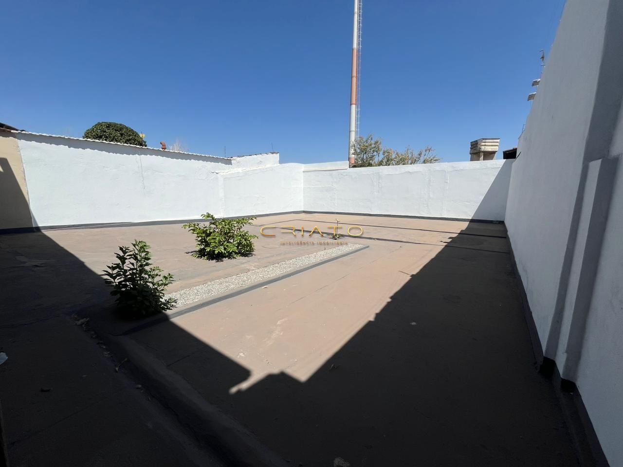 Casa para alugar com 3 quartos, 279m² - Foto 29