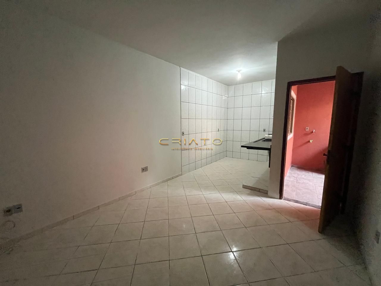 Casa com 2 Dormitórios para alugar, 65 m² por R$ 1.000,00 Casa com 2 Dormitórios para alugar, 65 m² por R$ 1.000,00