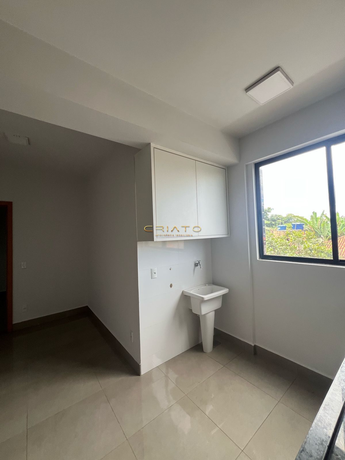Apartamento com 1 Dormitórios à venda, 28 m² por R$ 210.000,00 Apartamento com 1 Dormitórios à venda, 28 m² por R$ 210.000,00