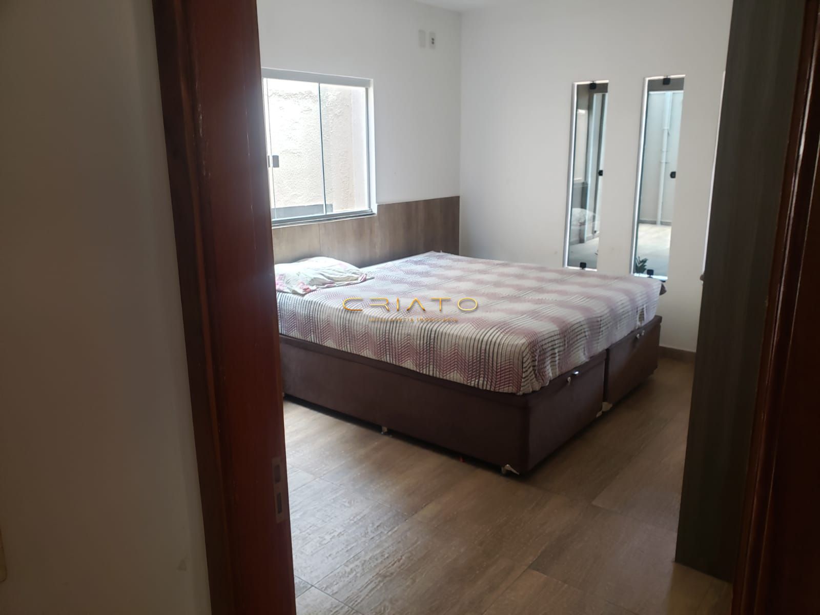 Casa à venda com 3 quartos, 280m² - Foto 9