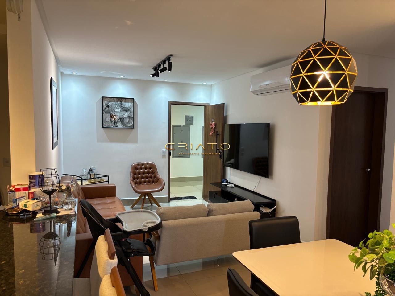 Apartamento com 2 Dormitórios à venda, 76 m² por R$ 700.000,00 Apartamento com 2 Dormitórios à venda, 76 m² por R$ 700.000,00