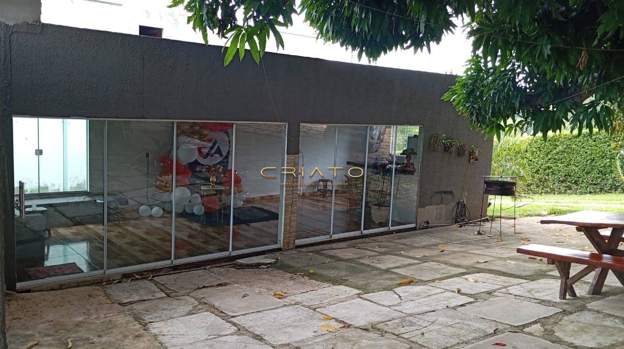 Chácara à venda com 5 quartos, 360m² - Foto 10