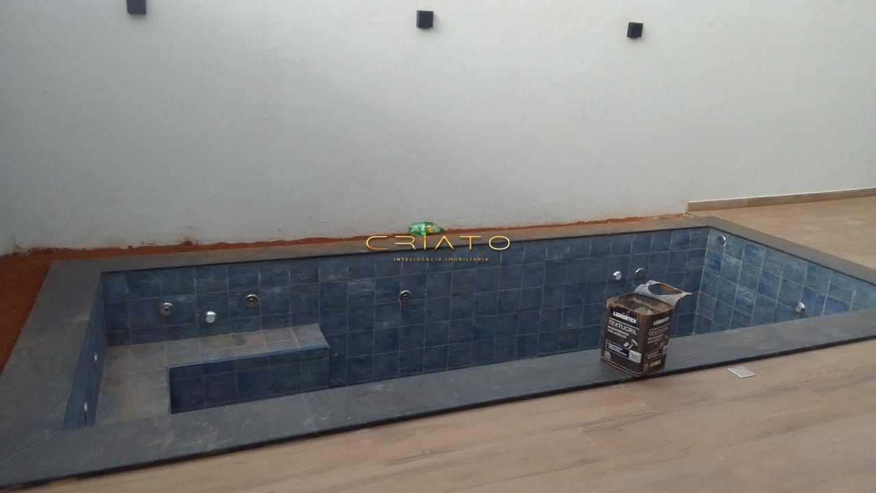 Casa à venda com 3 quartos, 231m² - Foto 17