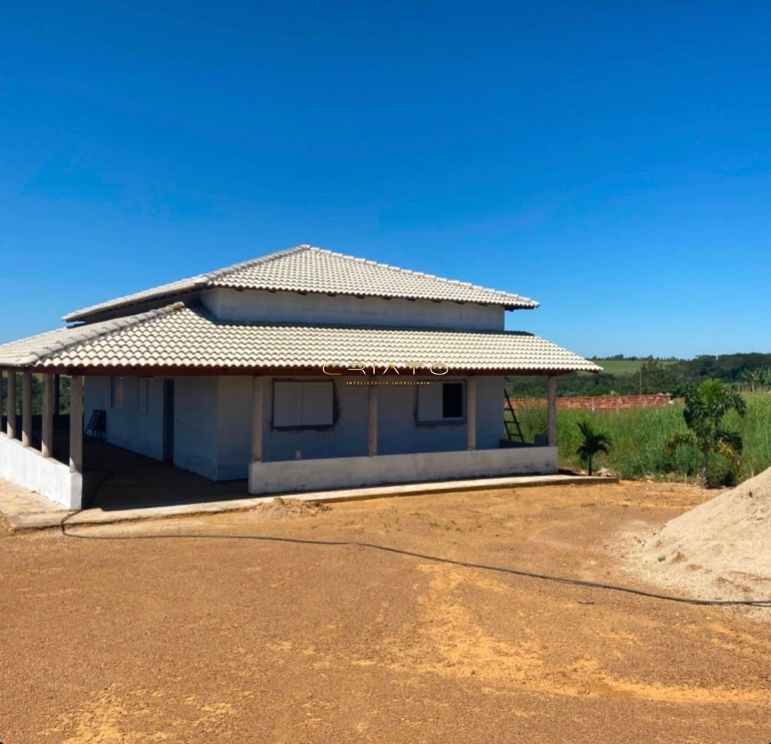 Fazenda à venda com 3 quartos, 20000000m² - Foto 1