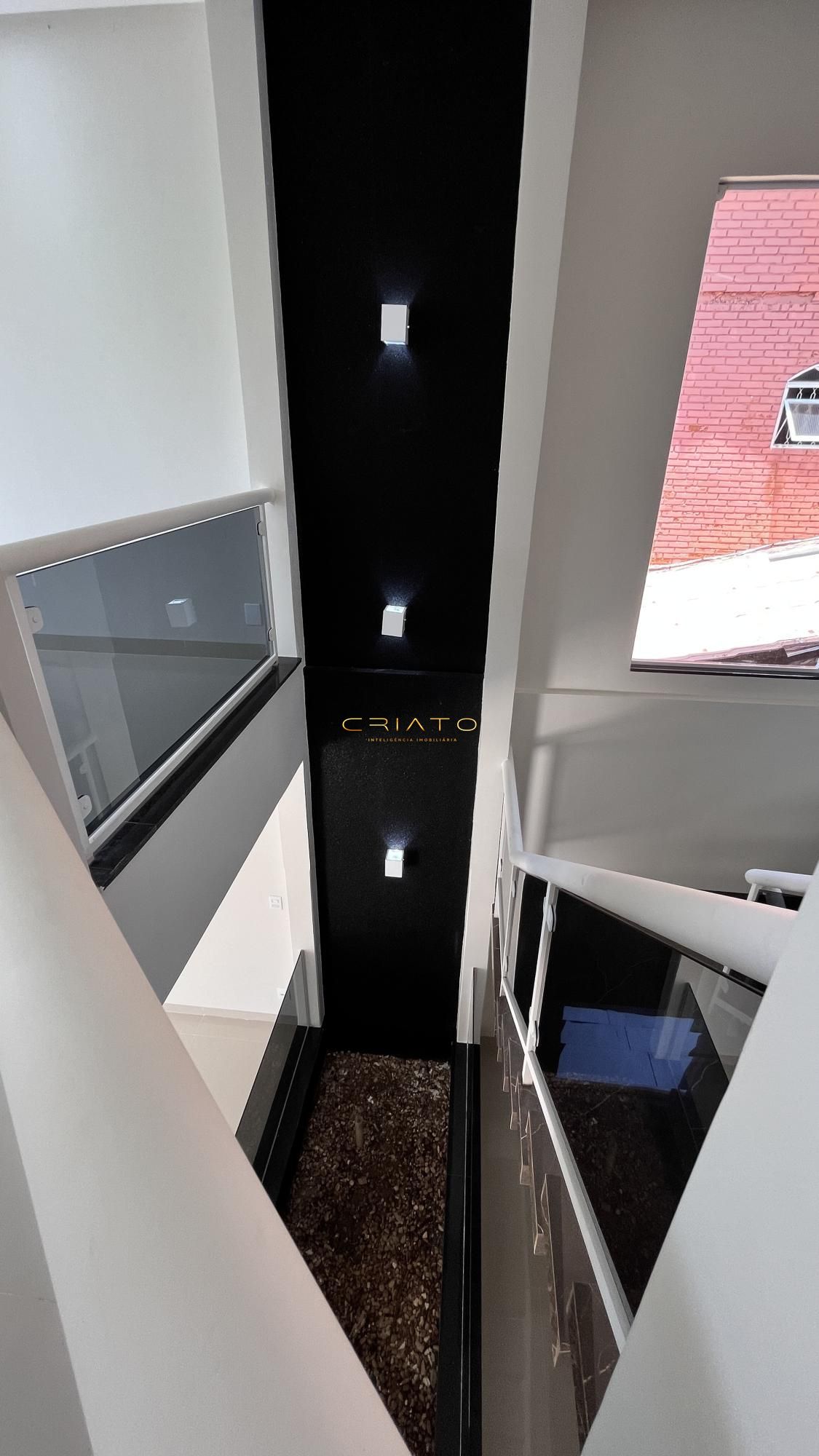 Sobrado à venda com 4 quartos, 344m² - Foto 59