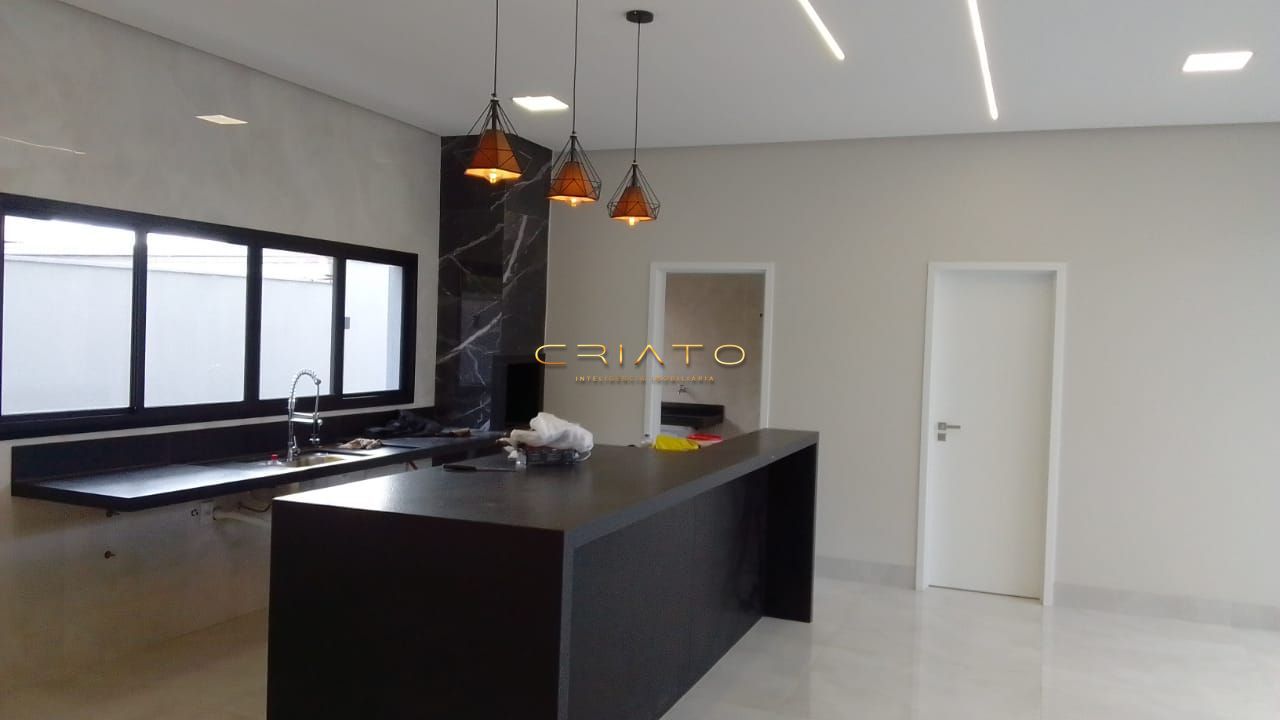 Casa à venda com 3 quartos, 231m² - Foto 11