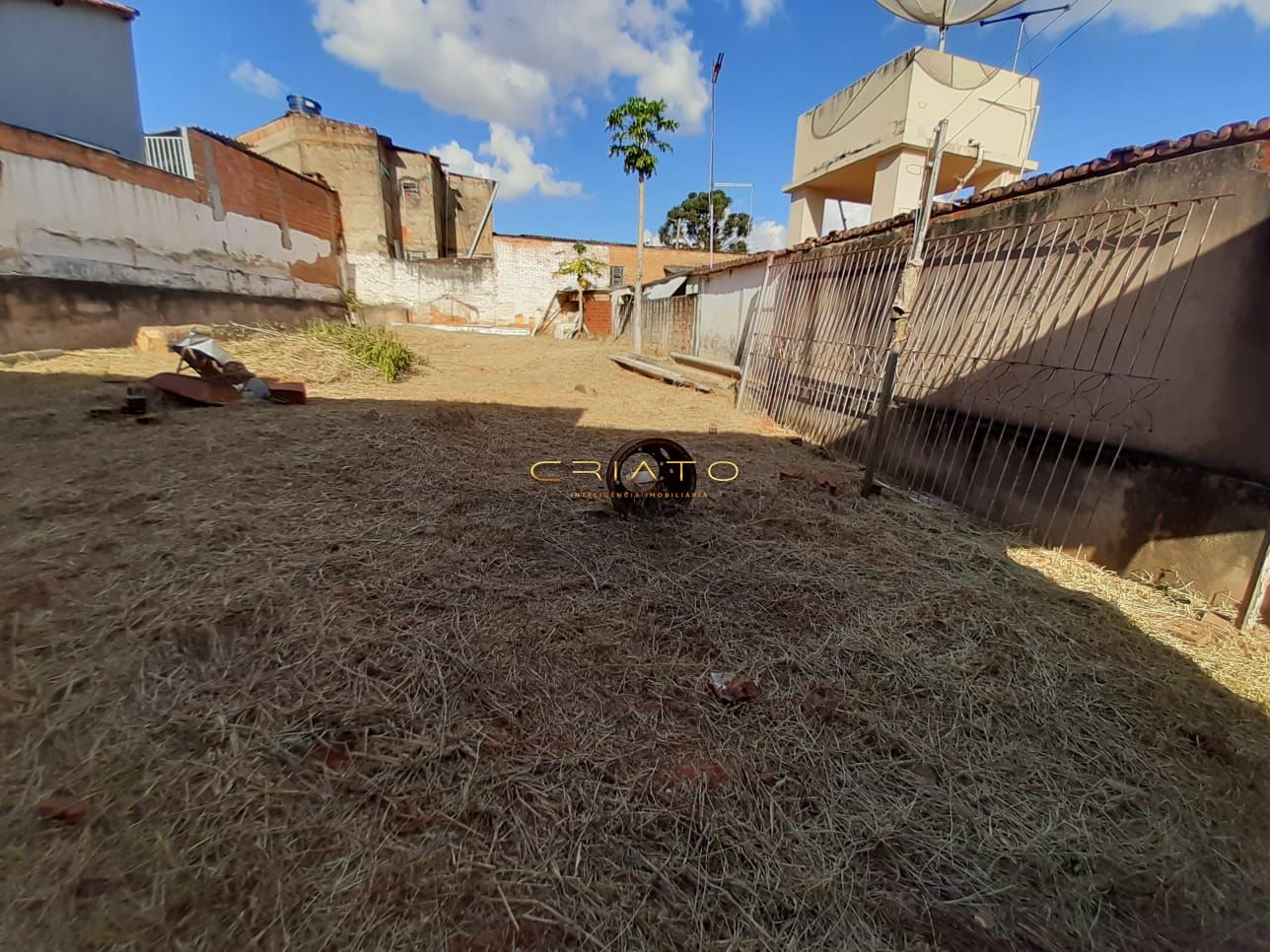 Terreno à venda, 274m² - Foto 14