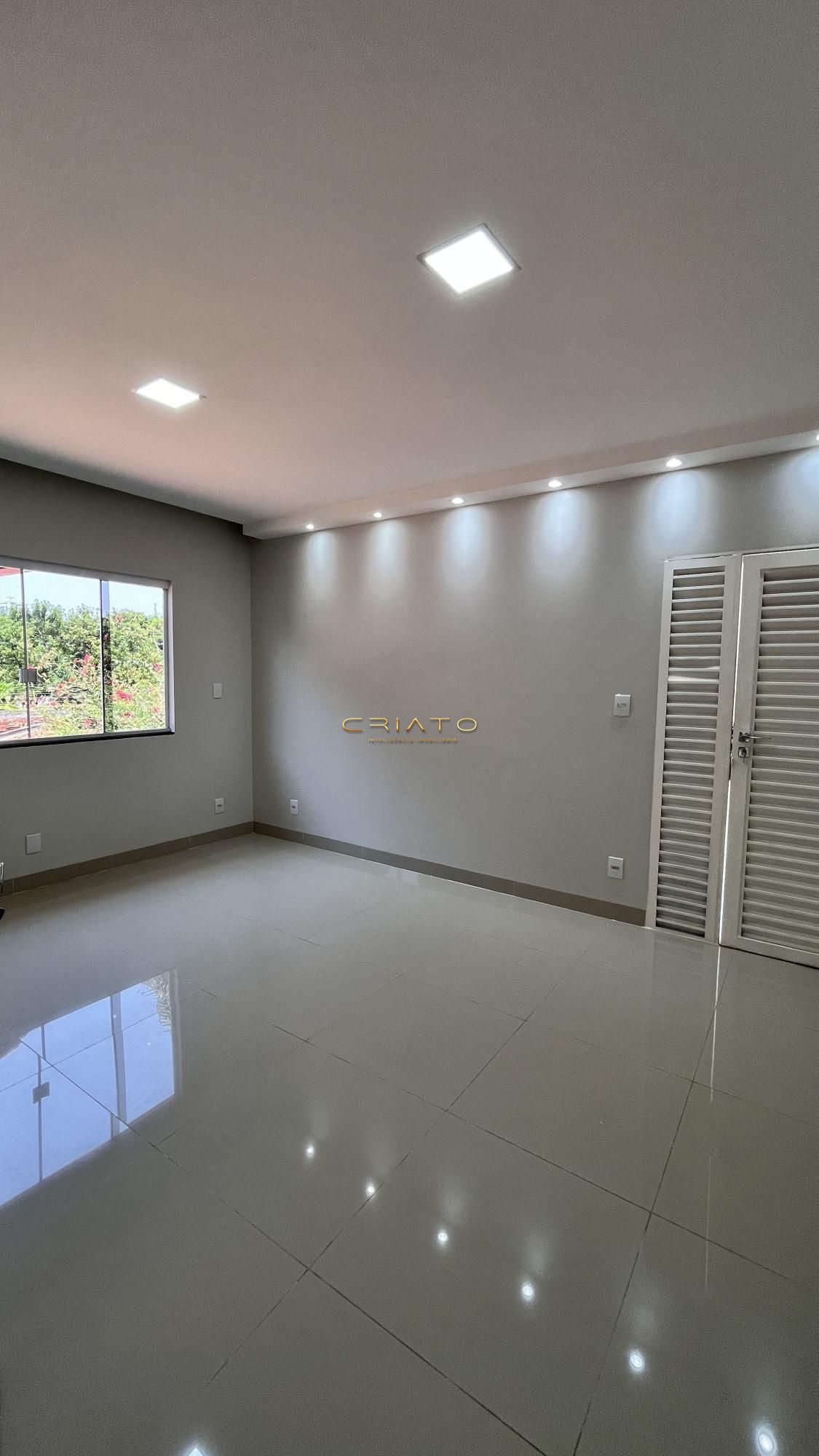 Sobrado à venda com 4 quartos, 344m² - Foto 6