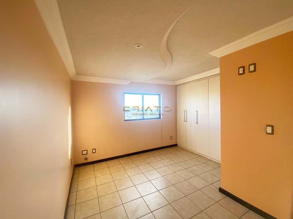 Apartamento à venda com 3 quartos, 127m² - Foto 15