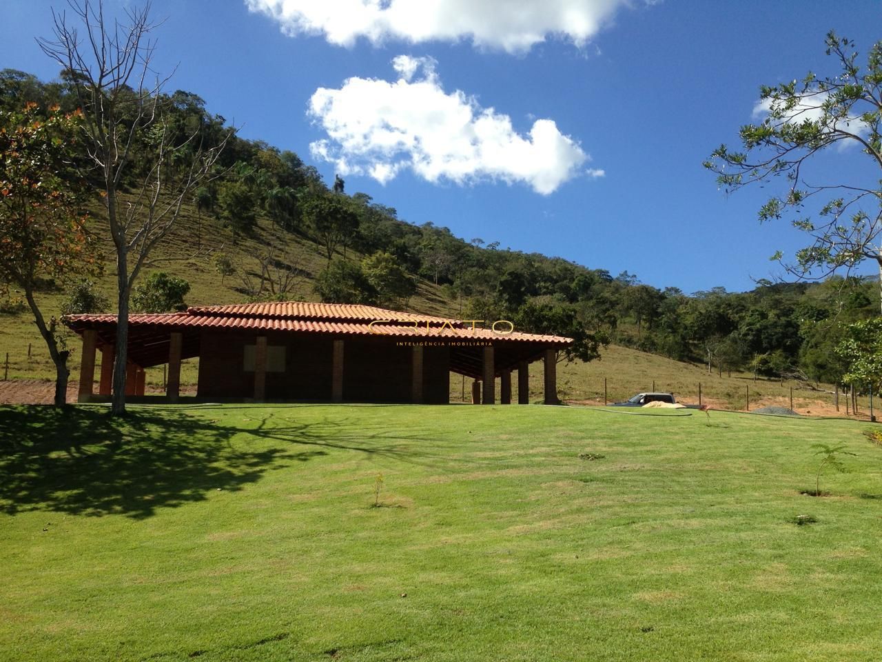 Chácara à venda com 3 quartos, 200m² - Foto 14