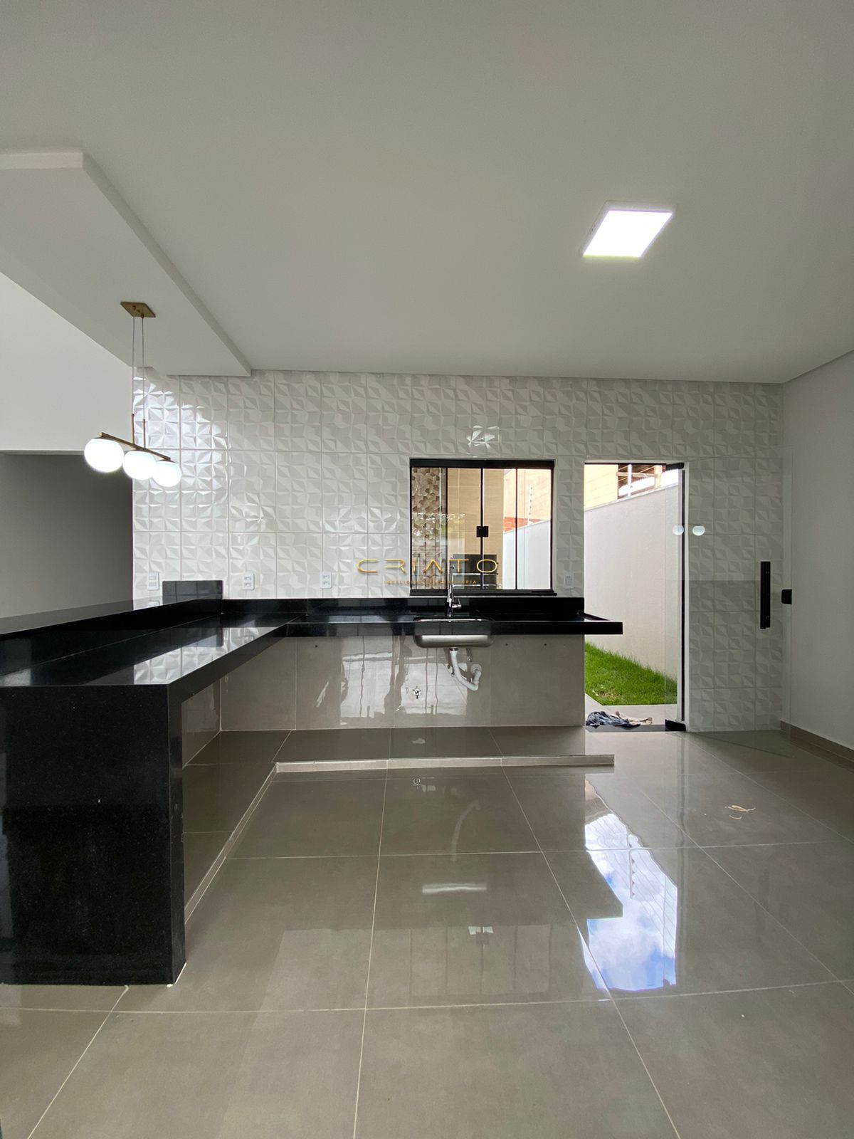 Casa à venda com 3 quartos, 112m² - Foto 9